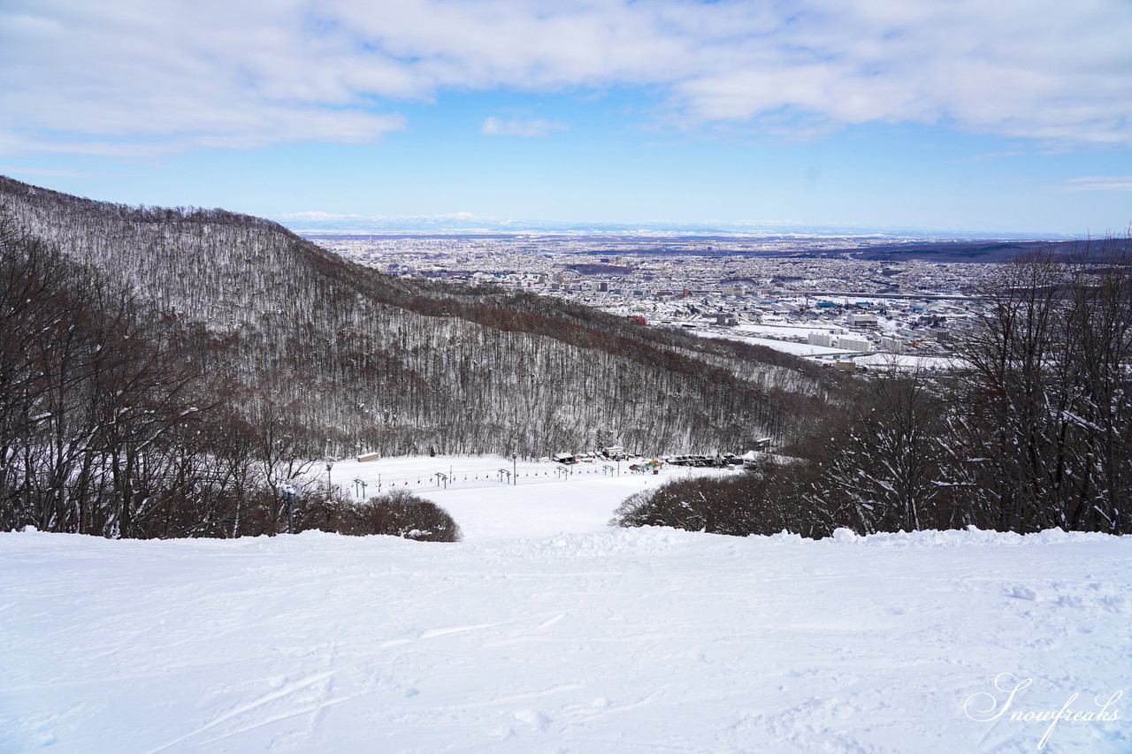 札幌藻岩山スキー場 ゲレンデの積雪は今季最深の125cm！コンディション良好で素晴らしいスキー日和に♪